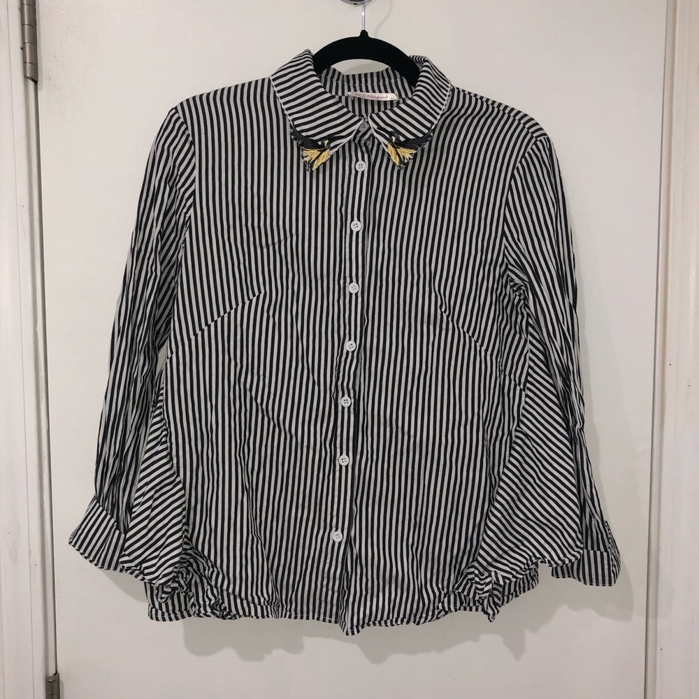 Striped Button Top Bird Embroidery & Ruffles M